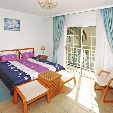 Vakantiehuis Ferienhaus Mit Privatpool Fur 6 Personen Ca 220 Qm In Chayofa, Teneriffa Westkuste Von Teneriffa *