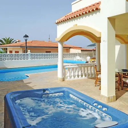 Ferienhaus Mit Privatpool Fur 6 Personen Ca 220 Qm In Chayofa, Teneriffa Westkuste Von Teneriffa Chayofa