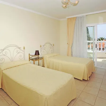 Ferienhaus Mit Privatpool Fur 6 Personen Ca 220 Qm In Chayofa, Teneriffa Westkuste Von Teneriffa Chayofa