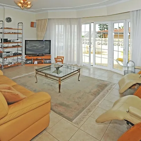 Ferienhaus Mit Privatpool Fur 6 Personen Ca 220 Qm In Chayofa, Teneriffa Westkuste Von Teneriffa Holiday home